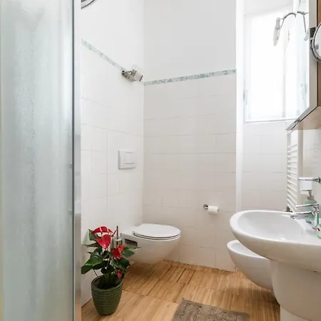 Appartamento Varenna Beach